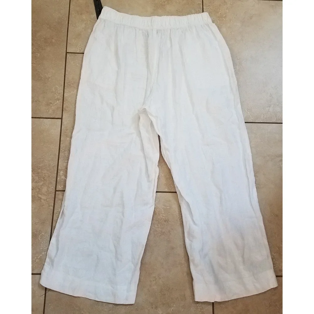 Tahari pants women
